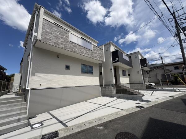 宇治市大久保町上ノ山の新築一戸建