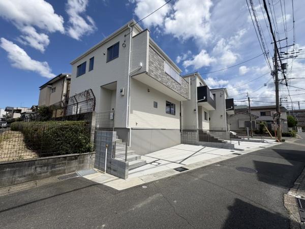 宇治市大久保町上ノ山の新築一戸建