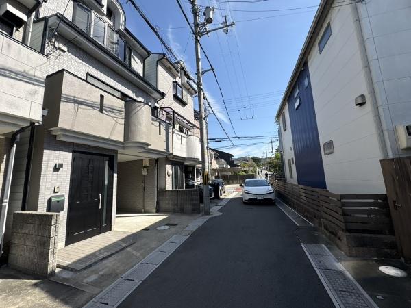 宇治市木幡西浦の中古一戸建