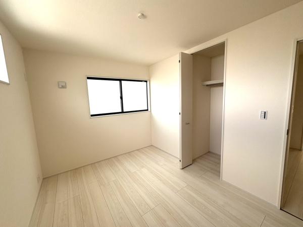 宇治市伊勢田町名木１丁目の新築一戸建