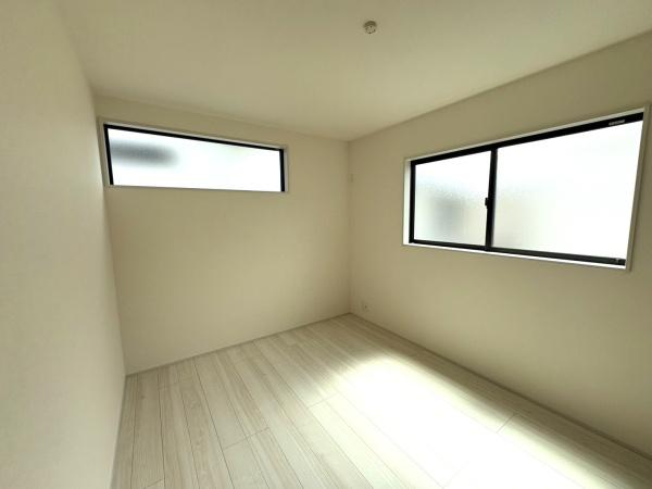 宇治市伊勢田町名木１丁目の新築一戸建