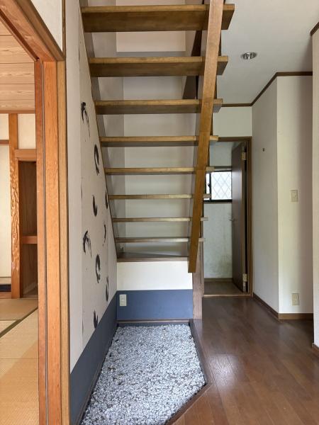 宇治市炭山谷山の中古一戸建て