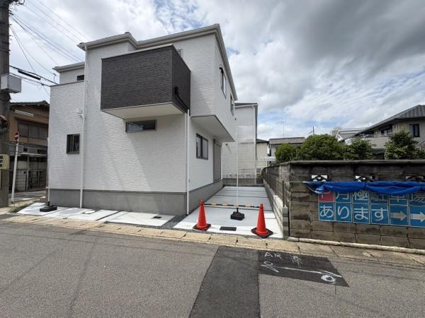 京都市伏見区向島二ノ丸町の新築一戸建