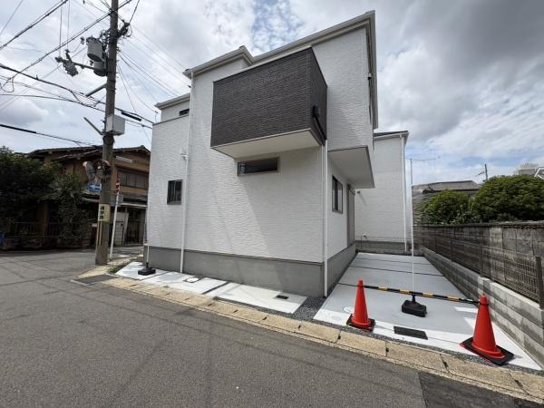 京都市伏見区向島二ノ丸町の新築一戸建