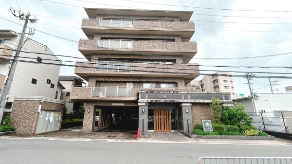 パデシオン醍醐駅前