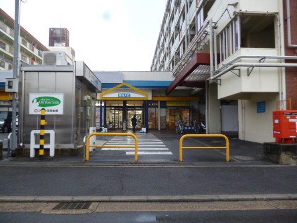 パデシオン桃山南(スーパー山田屋桃山店)