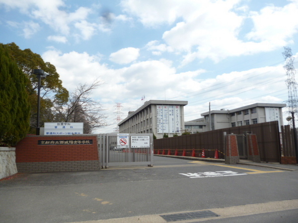 城陽市枇杷庄大三戸の中古一戸建て(京都府立西城陽高校)