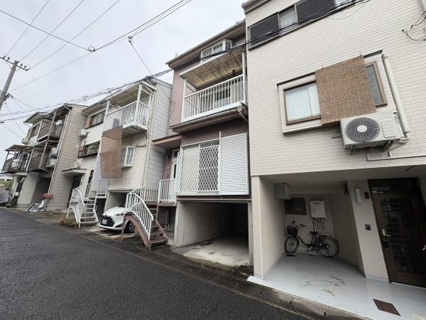京都市山科区勧修寺西栗栖野町の中古一戸建て