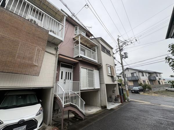 京都市山科区勧修寺西栗栖野町の中古一戸建