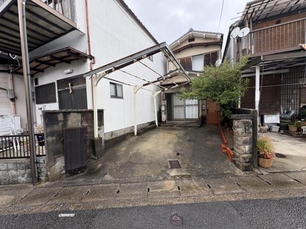 京都市山科区勧修寺瀬戸河原町の中古一戸建