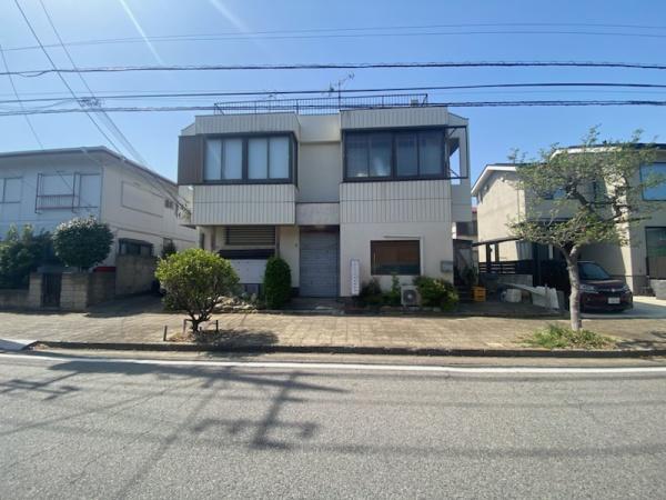 東初富四丁目　店舗付き住宅
