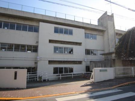 鎌ケ谷市初富本町２丁目の土地(鎌ヶ谷市立鎌ケ谷小学校)