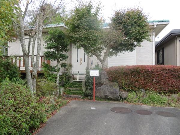 南都留郡富士河口湖町富士ヶ嶺の中古一戸建