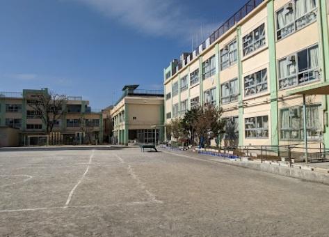 ヴォルフスガルテン渋江公園(葛飾区立本田小学校)