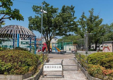 レクセルプラザ四ツ木(木根川中央公園)