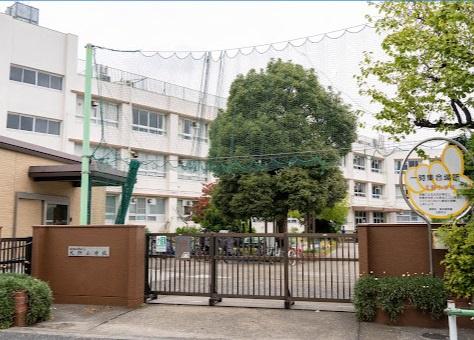 ダイアパレス柴又(葛飾区立北野小学校)