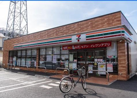 南小岩4丁目　アパート(セブンイレブン江戸川東松本2丁目店)