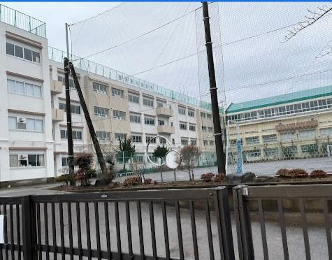 葛飾区東金町8丁目の中古一戸建て(葛飾区立東金町中学校)