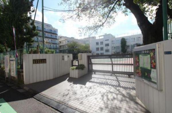 江戸川区江戸川1丁目の新築一戸建(江戸川区立江戸川小学校)