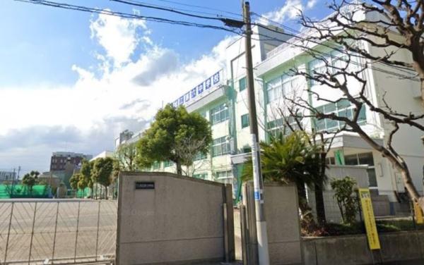 ヴィルヌーブー之江(江戸川区立松江第六中学校)