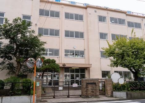葛飾区金町2丁目の土地(葛飾区立常盤中学校)