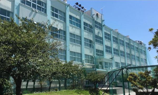 江戸川区宇喜田町の中古一戸建て(江戸川区立葛西第二中学校)