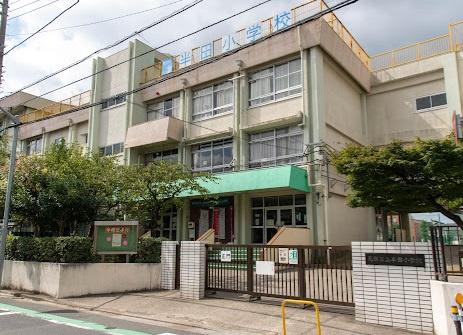 葛飾区東金町７丁目の新築一戸建(葛飾区立半田小学校)