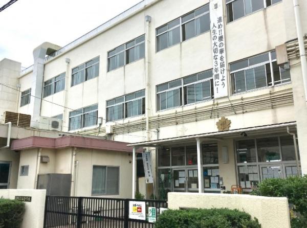 マック柴又コート(葛飾区立桜道中学校)