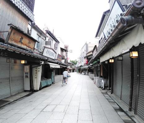 マック柴又コート(帝釈天参道)