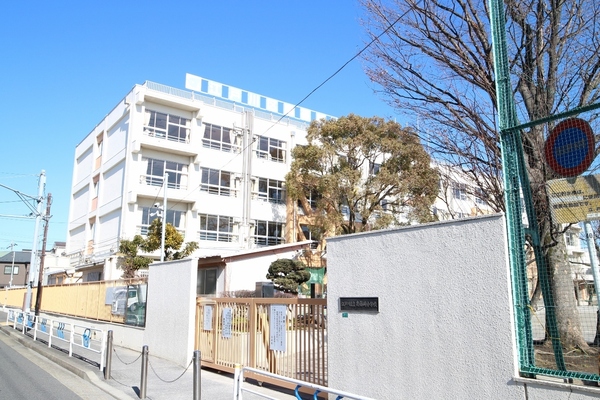 江戸川区南篠崎町４丁目の新築一戸建(江戸川区立南篠崎小学校)