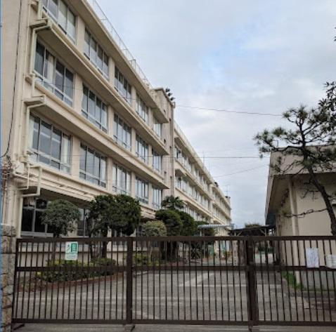葛飾区立石３丁目の土地(葛飾区立立石中学校)