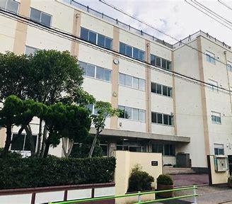 アンビシャス堀切菖蒲園(葛飾区立綾瀬中学校)