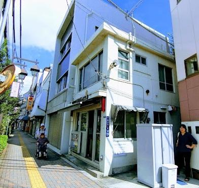 アンビシャス堀切菖蒲園(葛飾警察署堀切駅前交番)