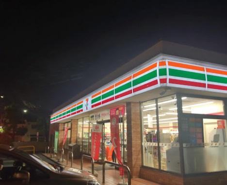 グランシティユーロレジデンス葛西(セブンイレブン江戸川東葛西5丁目店)