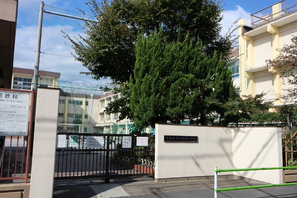 葛飾区新小岩１丁目の中古一戸建て(葛飾区立小松南小学校)