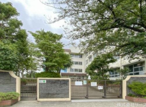 葛飾区細田４丁目の中古一戸建て(葛飾区立細田小学校)
