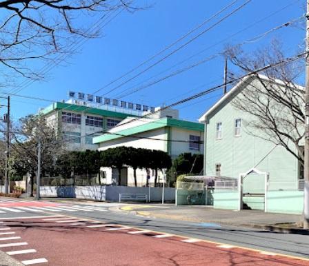 江戸川区南葛西５丁目の新築一戸建(江戸川区立南葛西中学校)