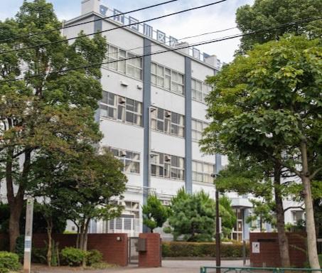 ヒルズ船堀(江戸川区立松江第一中学校)