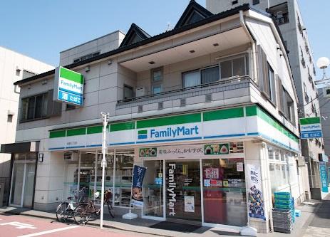 イトーピア船堀(ファミリーマート船堀三丁目店)