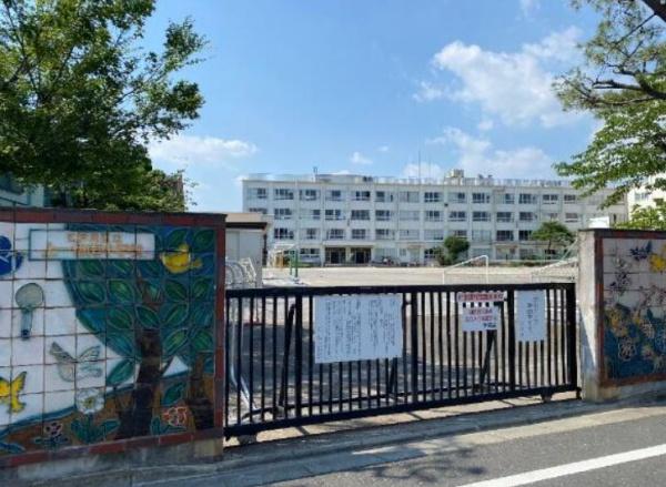 江戸川区上一色２丁目の新築一戸建(江戸川区立上一色南小学校)