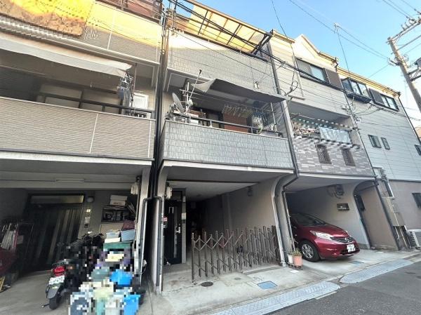 大東市三箇３丁目の中古一戸建て