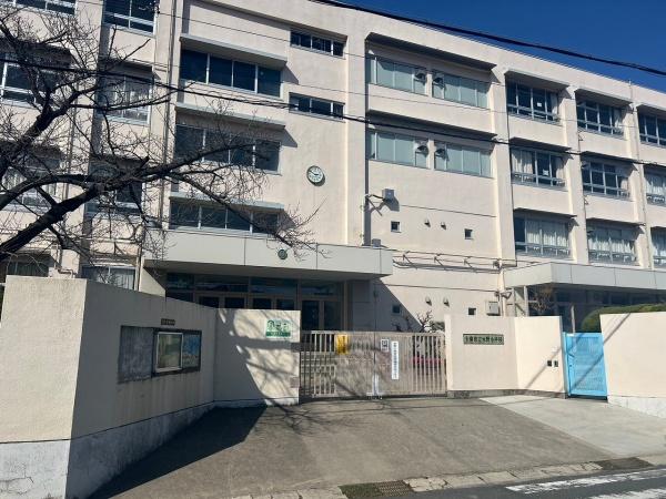 住道グランドコーポ(大東市立氷野小学校)