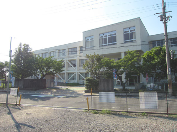 交野市森南3丁目の新築一戸建(交野市立岩船小学校)