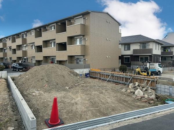 大東市三箇１丁目の新築一戸建