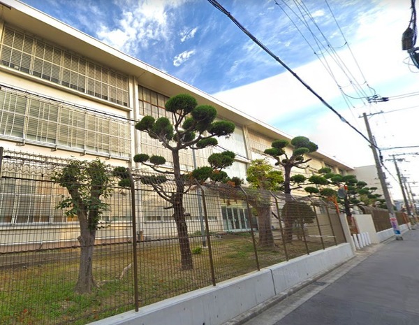 大東市氷野4丁目の新築一戸建(大東市立南郷小学校)