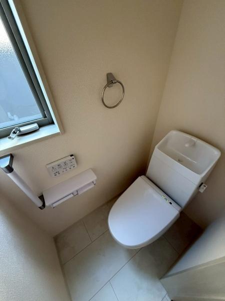 交野市青山２丁目の新築一戸建
