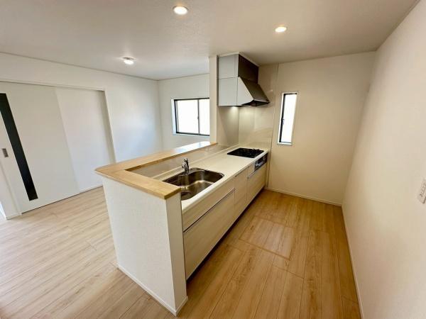 四條畷市蔀屋本町の新築一戸建