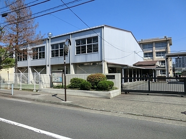 横須賀市久村 新築一戸建て(横須賀市立久里浜中学校)