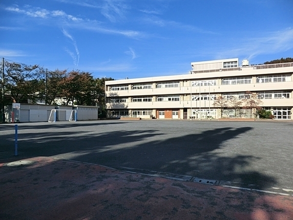 クリオ新横浜弐番館(横浜市立城郷小学校)