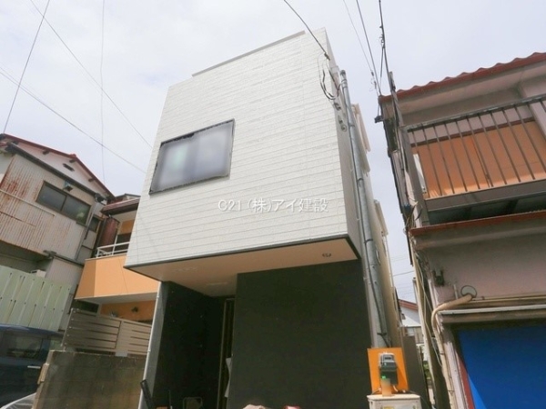 横浜市南区中村町１丁目　新築一戸建て